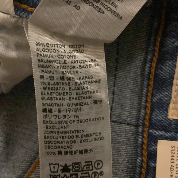 NWT Levi’s Ribcage Straight Ankle - Picture 9 of 9